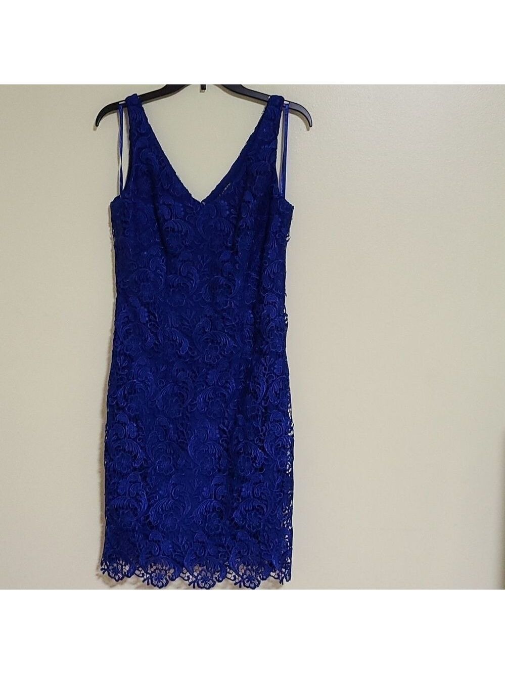 Lauren Ralph Lauren Blue V Neck Cocktail Dress